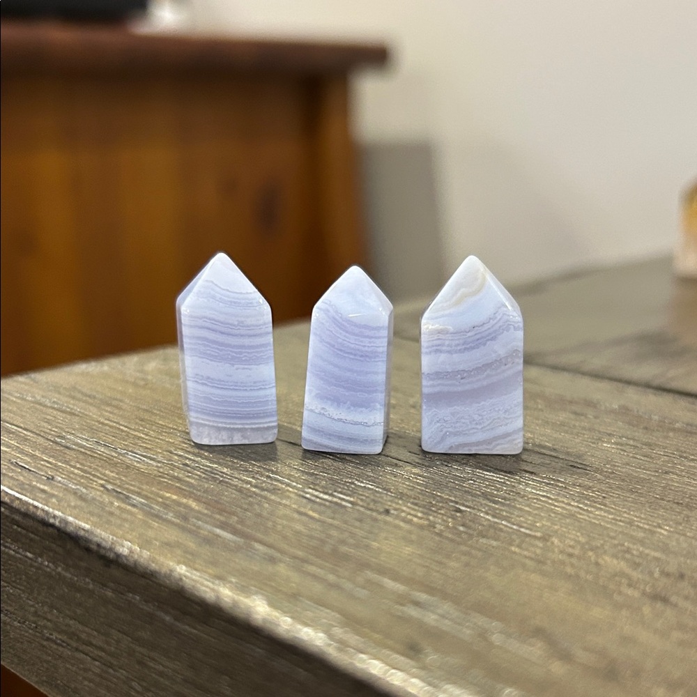 Mini Blue Lace Agate Point Tower - priced PER tower - Picture 3 of 7